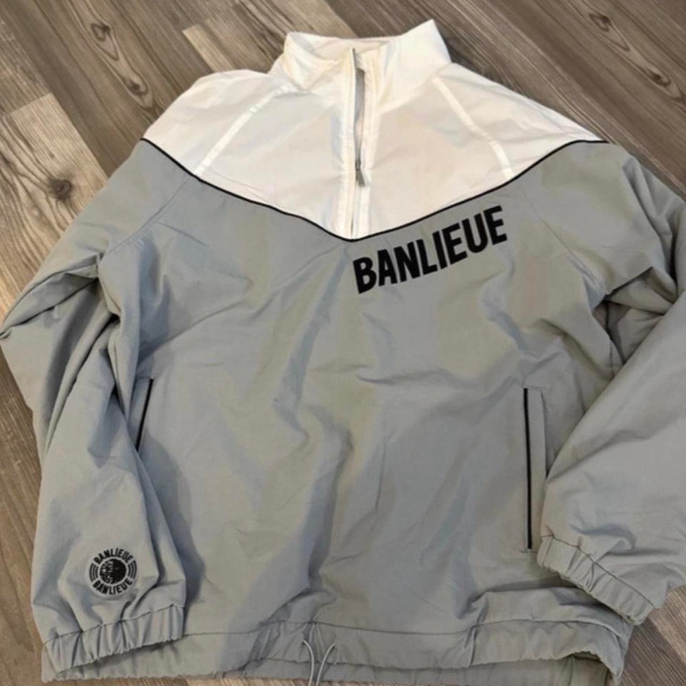 Banlieue Gray and White men's windbreaker jacket Large